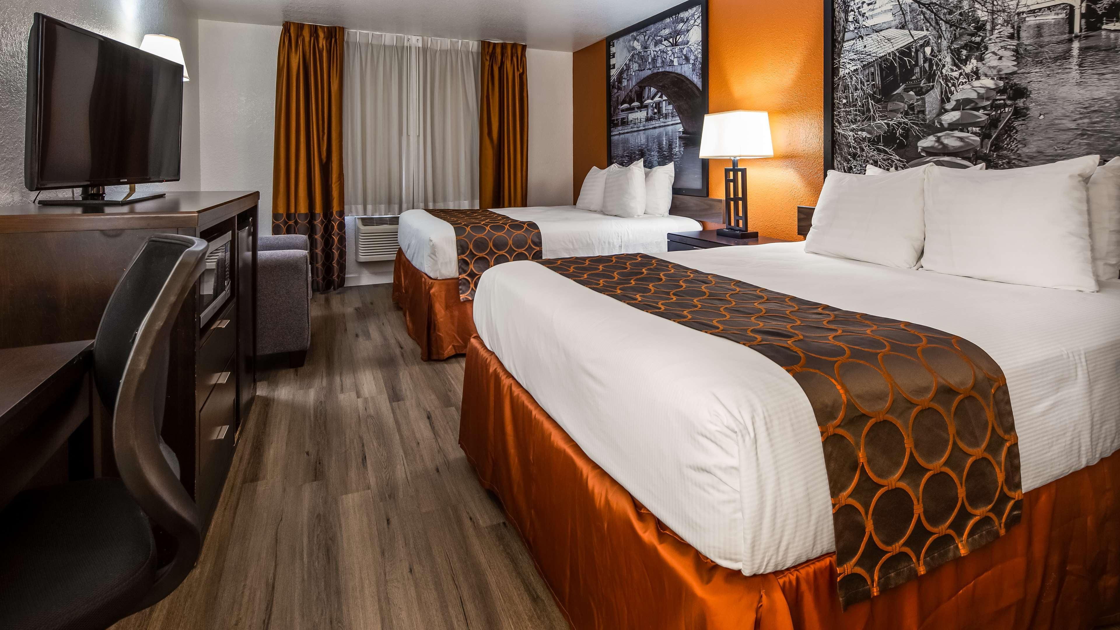Surestay Plus By Best Western San Antonio Airport Buitenkant foto