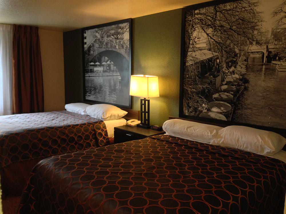 Surestay Plus By Best Western San Antonio Airport Buitenkant foto